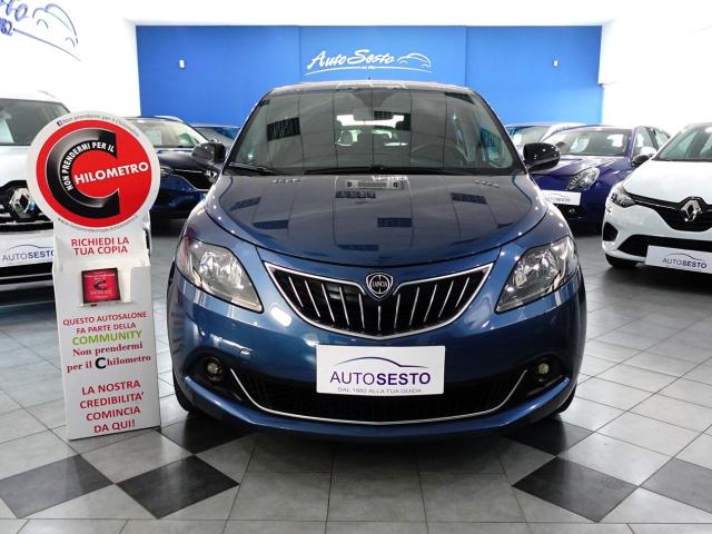 Lancia Ypsilon III 1.0 FIREFLY HYBRID 70 CV GOLD - Immagine 22