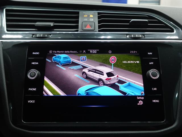 Volkswagen Tiguan 2.0 TDI 150 CV DSG LIFE - Immagine 1