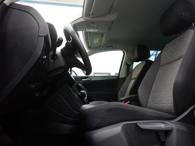 Volkswagen Tiguan 2.0 TDI 150 CV DSG LIFE - Immagine 15
