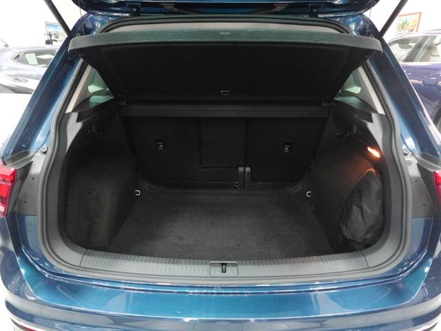Volkswagen Tiguan 2.0 TDI 150 CV DSG LIFE - Immagine 28