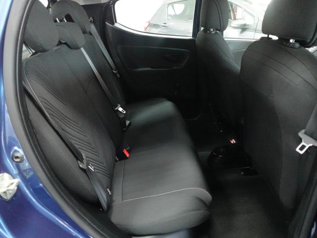 Lancia Ypsilon III 1.0 FIREFLY HYBRID 70 CV GOLD - Immagine 7