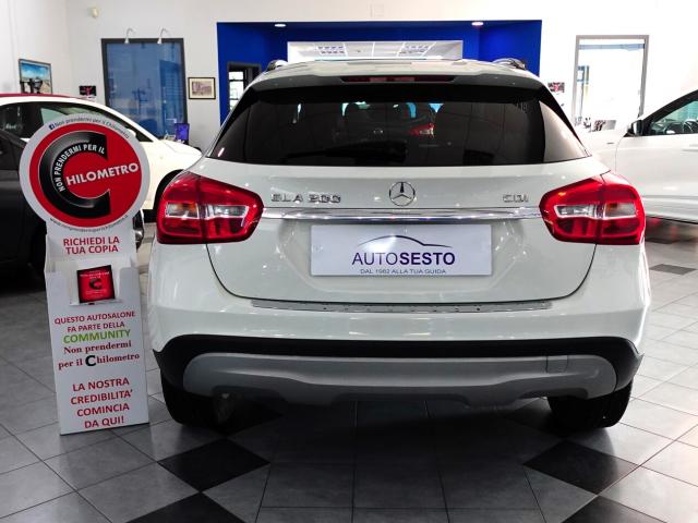 Mercedes Classe GLA 2.2 CDI 136 CV EXECUTIVE - Immagine 2