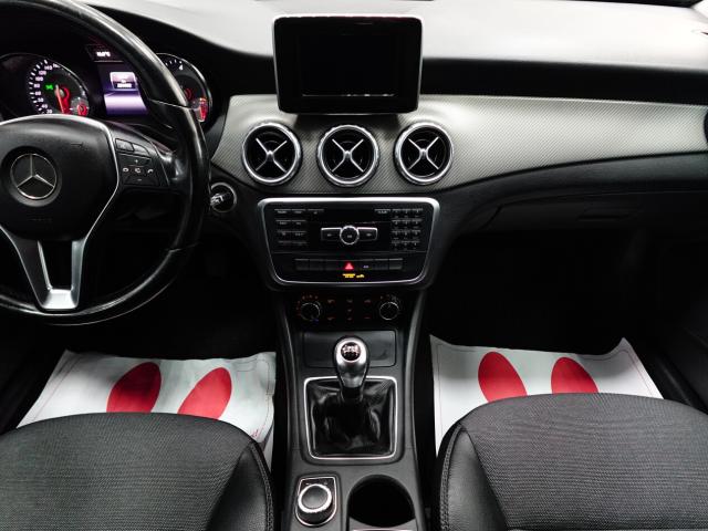 Mercedes Classe GLA 2.2 CDI 136 CV EXECUTIVE - Immagine 27