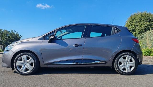 Renault Clio 1.2 Live 75cv - Immagine 4