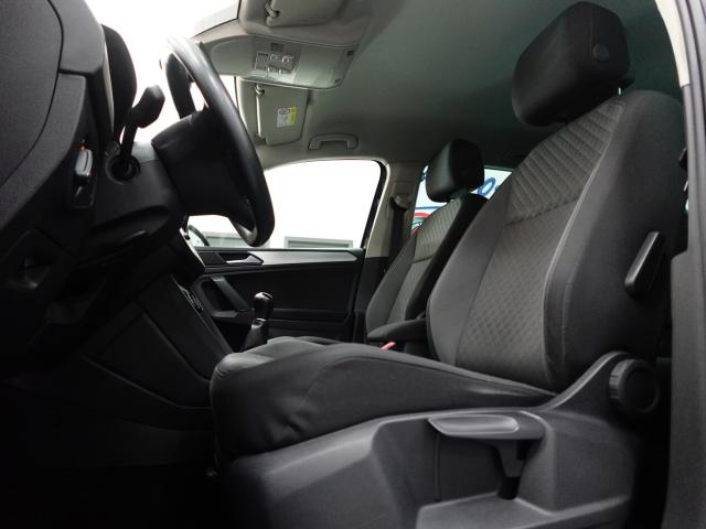 Volkswagen Tiguan 2.0 TDI 150 CV BUSINESS - Immagine 21