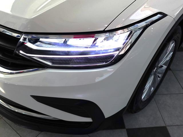 Volkswagen Tiguan 2.0 TDI 150 CV DSG LIFE - Immagine 11