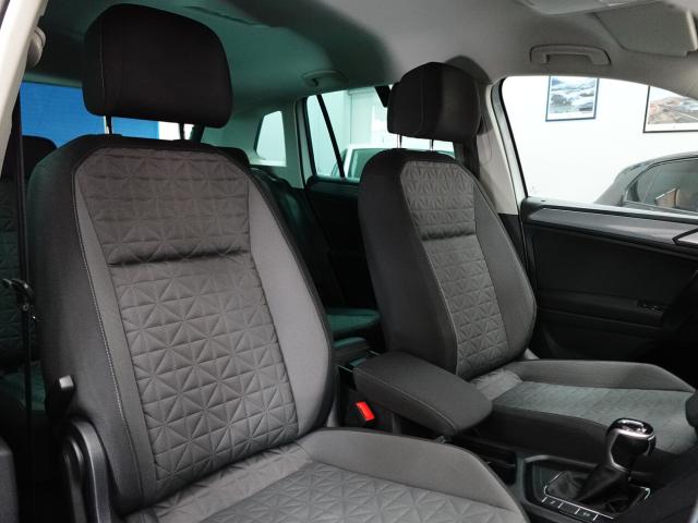 Volkswagen Tiguan 2.0 TDI 150 CV DSG LIFE - Immagine 28