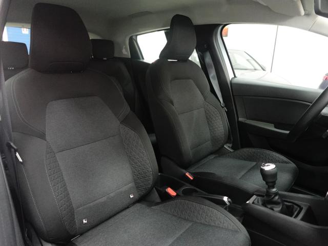 Renault Clio 1.0 TCE 90 CV BUSINESS - Immagine 23