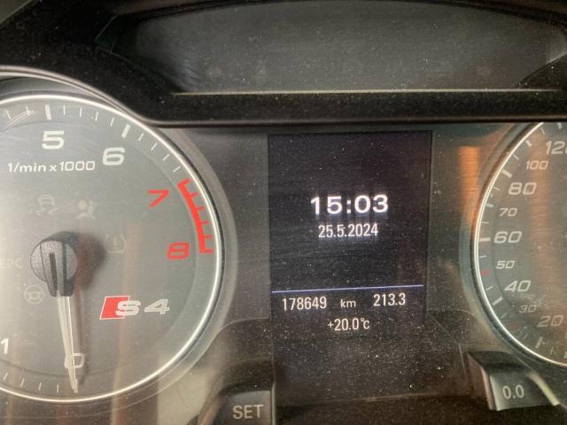 Audi A4 S4 Avant 3.0 V6 tfsi quattro s-tronic - Immagine 11