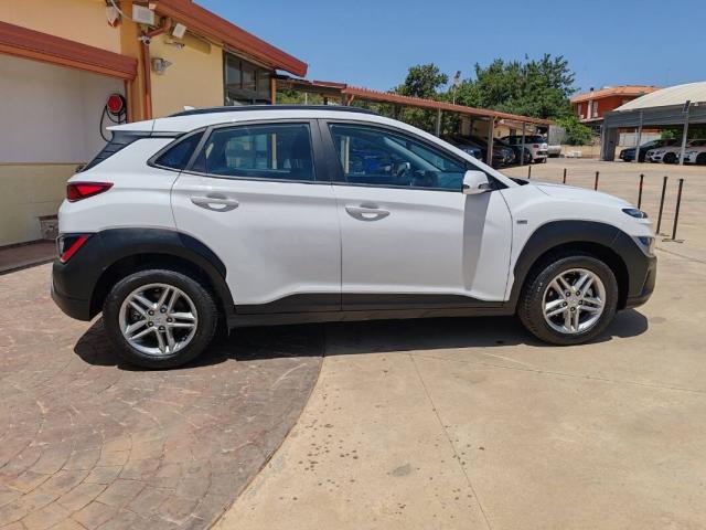 Hyundai Kona 1.6 crdi 48V Xtech 2wd 136cv imt - Immagine 18