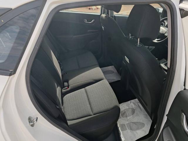 Hyundai Kona 1.6 crdi 48V Xtech 2wd 136cv imt - Immagine 8