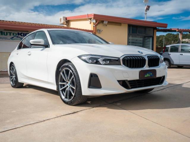 BMW Serie 3 320d mhev 48V xdrive auto - Immagine 29