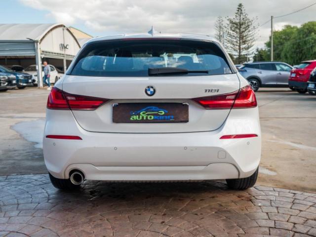 BMW Serie 1 118i Business Advantage 136cv auto - Immagine 17