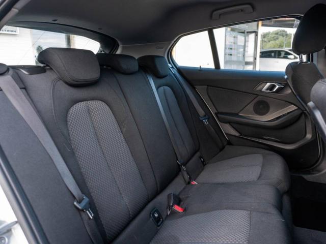 BMW Serie 1 118i Business Advantage 136cv auto - Immagine 11