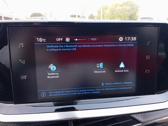 Peugeot 2008 1.2 puretech Active s&s 100cv - Immagine 4