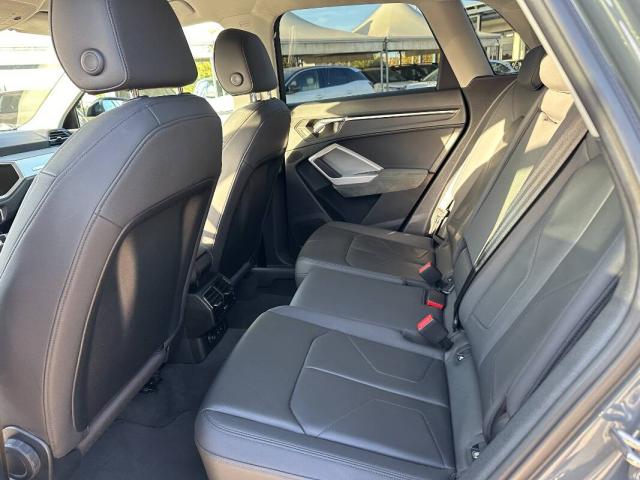 Audi Q3 35 2.0 tdi Business s-tronic - Immagine 6