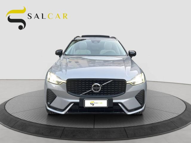 Volvo XC60 2.0 b4 Plus Dark awd auto - Immagine 6