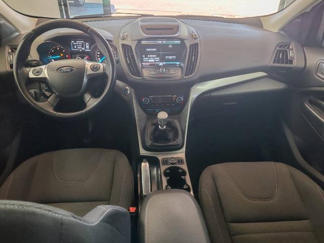 Ford Kuga 2.0 tdci Titanium 2wd s&s 120cv E6 - Immagine 2