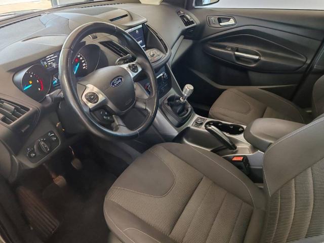 Ford Kuga 2.0 tdci Titanium 2wd s&s 120cv E6 - Immagine 4