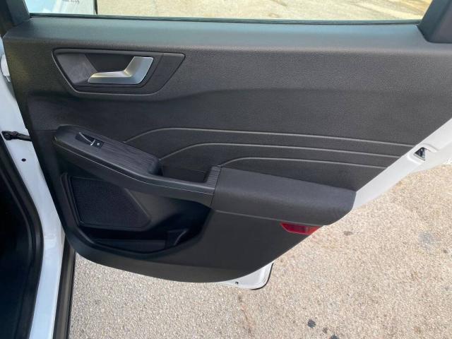 Ford Kuga 1.5 ecoblue Connect 2wd 120cv auto - Immagine 9