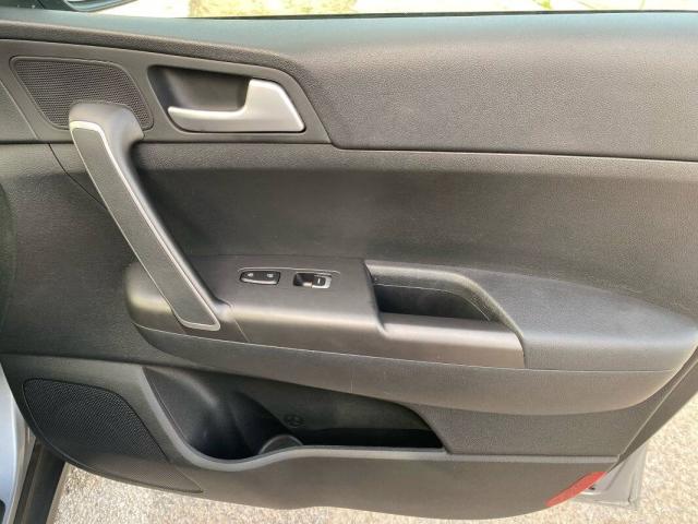 Kia Sportage 1.6 crdi mhev Urban 2wd 136cv - Immagine 13