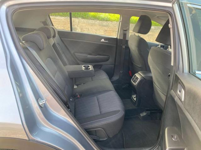 Kia Sportage 1.6 crdi mhev Urban 2wd 136cv - Immagine 27