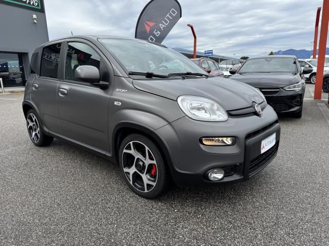 Fiat Panda III 1.0 firefly hybrid Sport s&s 70cv 5p.ti - Immagine 3