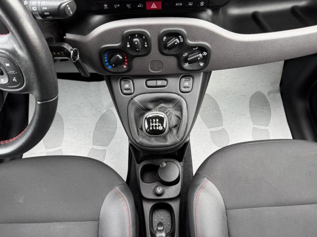 Fiat Panda III 1.0 firefly hybrid Sport s&s 70cv 5p.ti - Immagine 17