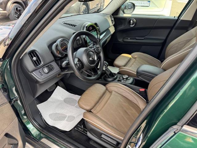Mini Countryman 2.0 Cooper D Business auto - Immagine 9