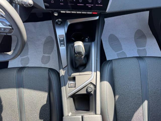 Peugeot 308 1.2 puretech t Allure Pack s&s 130cv - Immagine 10