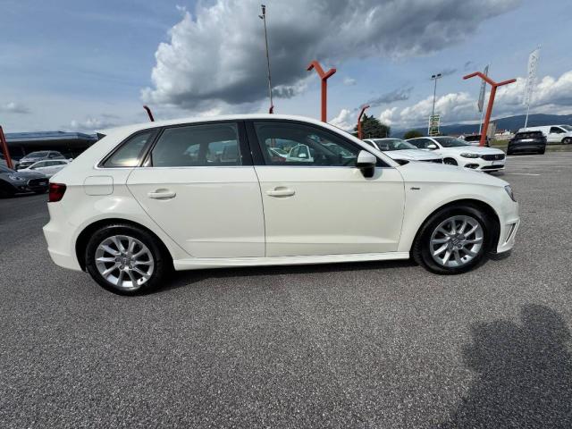 Audi A3 1.6 tdi Attraction 110cv E6 - Immagine 21