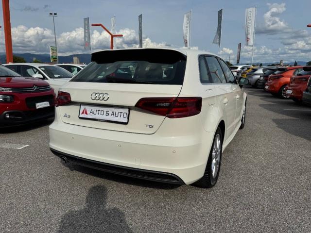 Audi A3 1.6 tdi Attraction 110cv E6 - Immagine 5