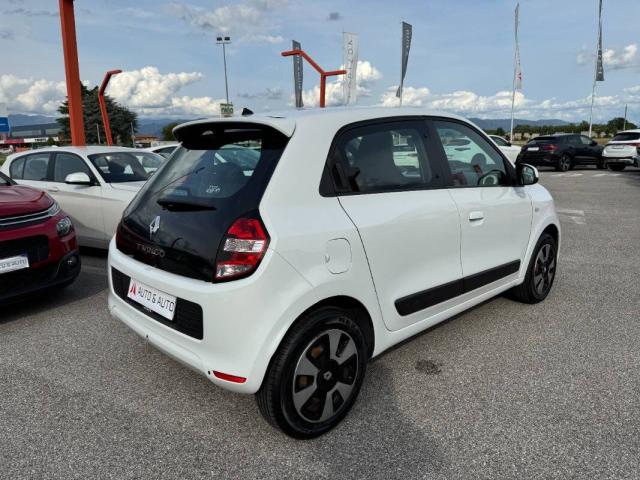Renault Twingo 1.0 sce Live 70cv - Immagine 13