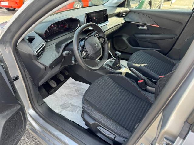 Peugeot 208 1.2 puretech Active s&s 75cv - Immagine 17