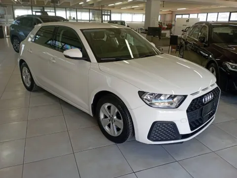 Audi A1 Sportback 25 1.0 tfsi Business - Immagine 1