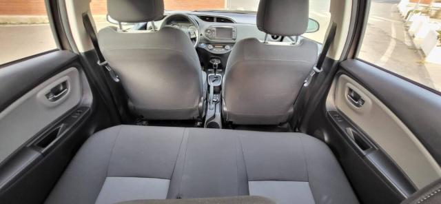Toyota Yaris 1.5h Trend Grey Edition my18 - Immagine 6