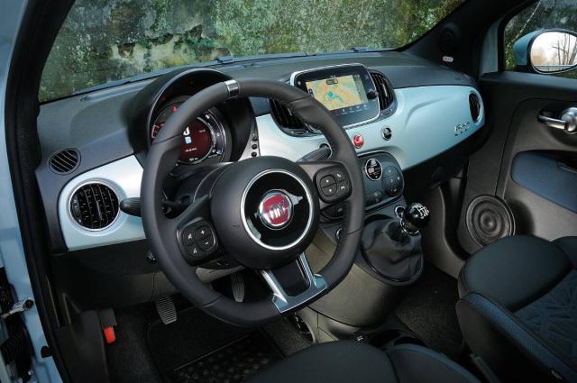 Fiat 500 1.0 hybrid Connect 70cv - Immagine 2
