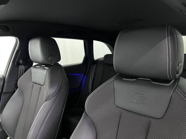 Audi A4 Avant 40TDI 204cv Quattro-SLine-Gancio-Compet.Plus - Immagine 2