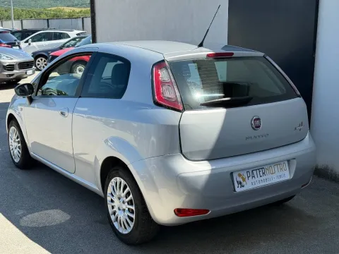Fiat Punto 3p 1.3 mjt 16v Easy 75cv - Immagine 3
