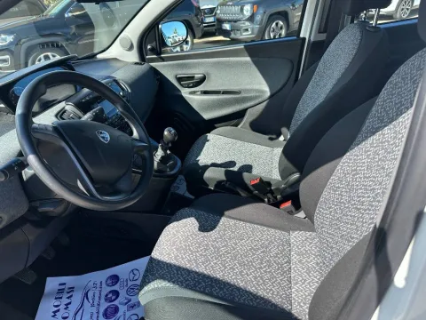 Opel Corsa 1.2 GS s&s 100cv - Immagine 8
