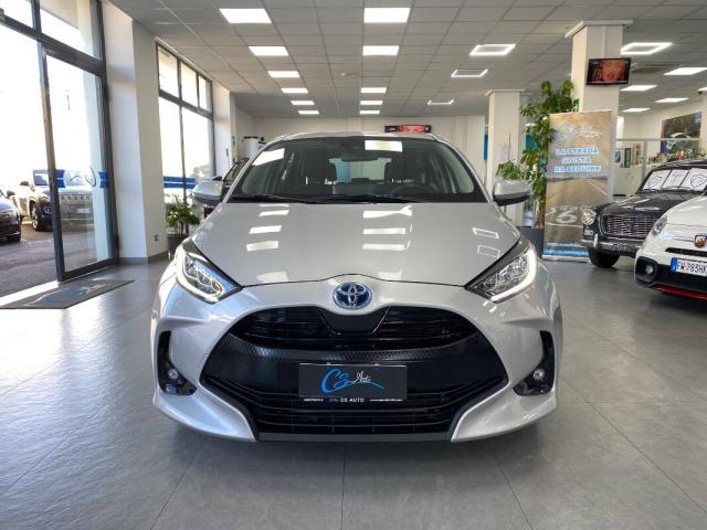 Toyota Yaris 1.5 hybrid Premiere - Immagine 18
