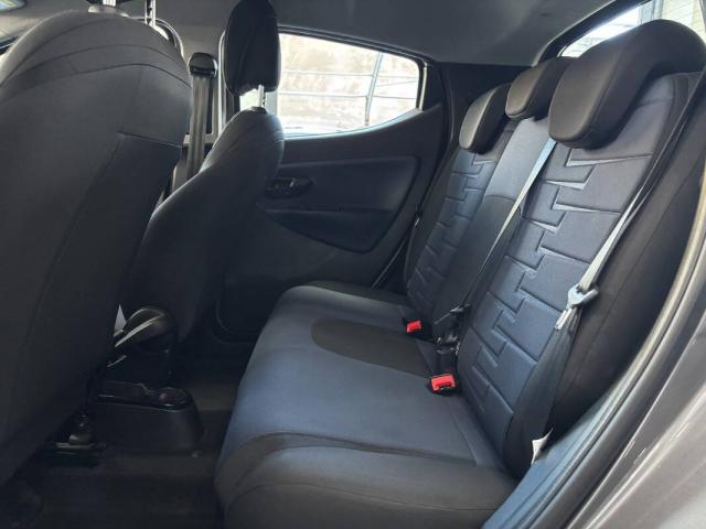 Lancia Ypsilon III 1.0 firefly hybrid Silver s&s 70cv 5p.ti - Immagine 2