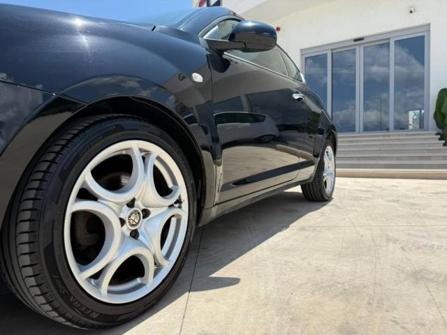Alfa Romeo MiTo 1.3 jtdm(2) Distinctive s&s my11 - Immagine 10