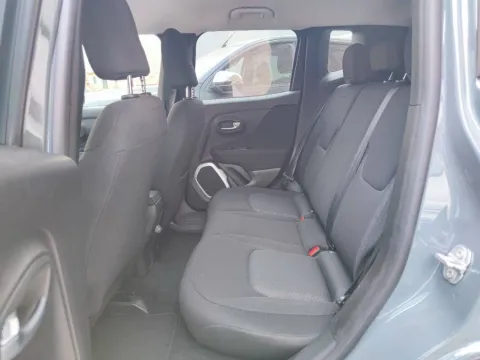 Jeep Renegade 1.0 t3 Longitude 2wd - Immagine 9
