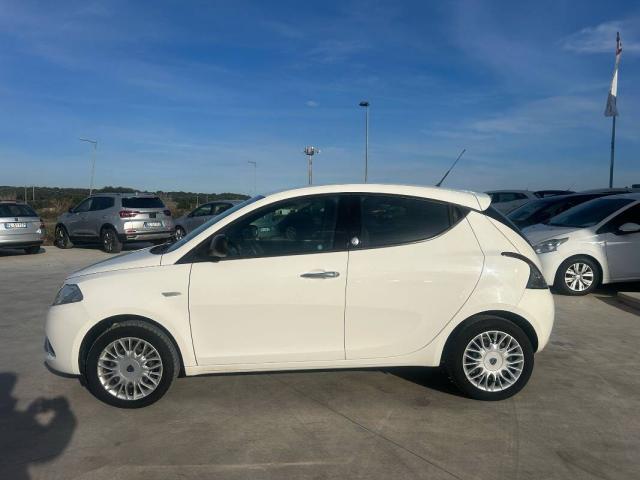 Lancia Ypsilon 1.2 Gold ecochic Gpl 69cv - Immagine 10