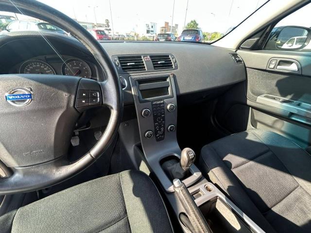 Volvo V50 1.8 flexifuel Kinetic - Immagine 1