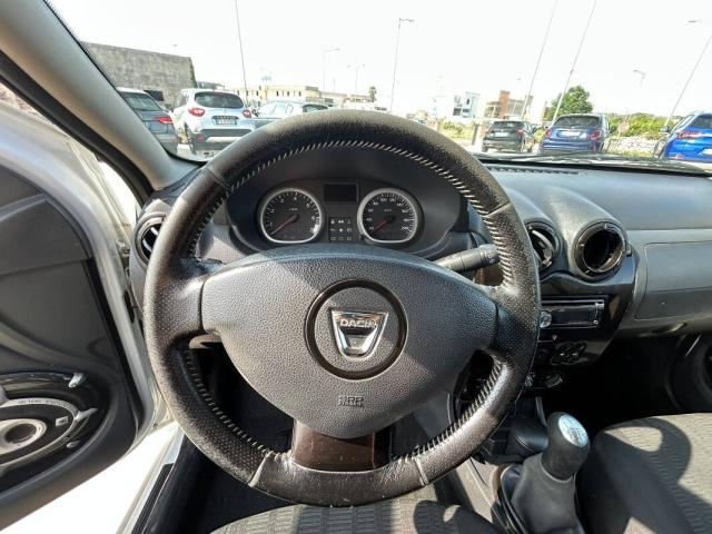 Dacia Duster 1.6 Laureate Gpl 4x2 110cv - Immagine 17