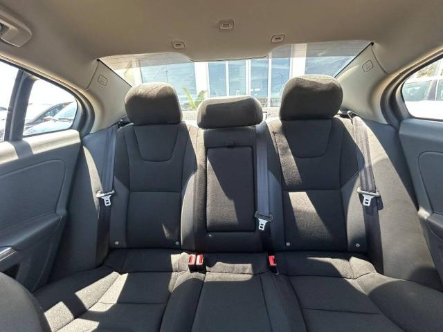 Volvo S60 1.6 d2 (drive) Kinetic - Immagine 10