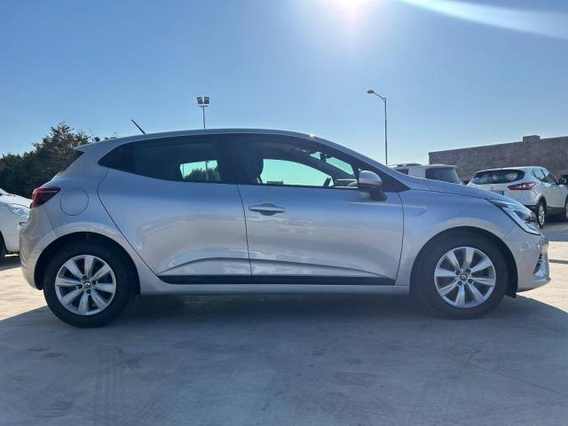 Renault Clio 1.5 blue dci Business 85cv - Immagine 1
