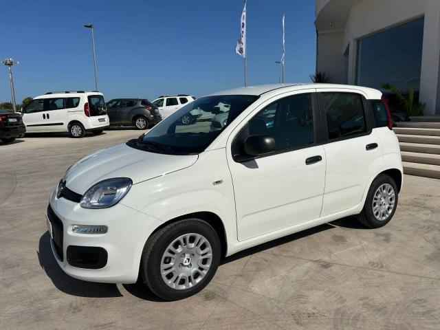 Fiat Panda 1.0 firefly hybrid s&s 70cv 5p.ti - Immagine 9